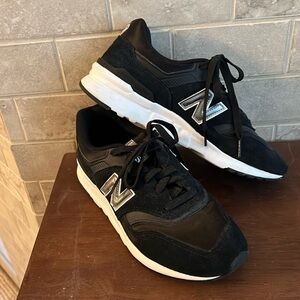 New Balance 997H athletic shoe
